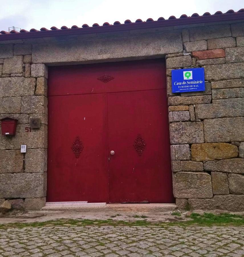 Casa Do Seminario * Gralhas